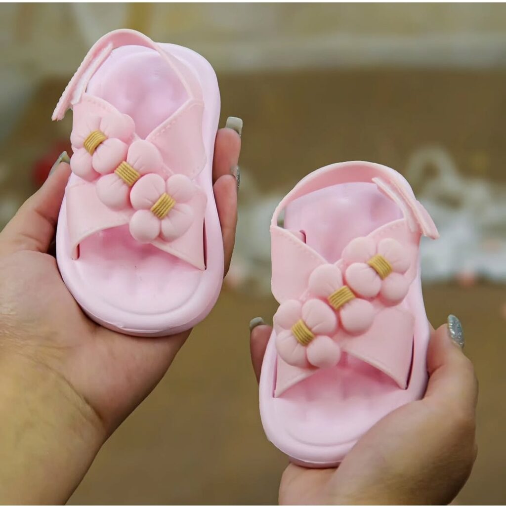 صندل دخترانه چسبی مدل سه گل