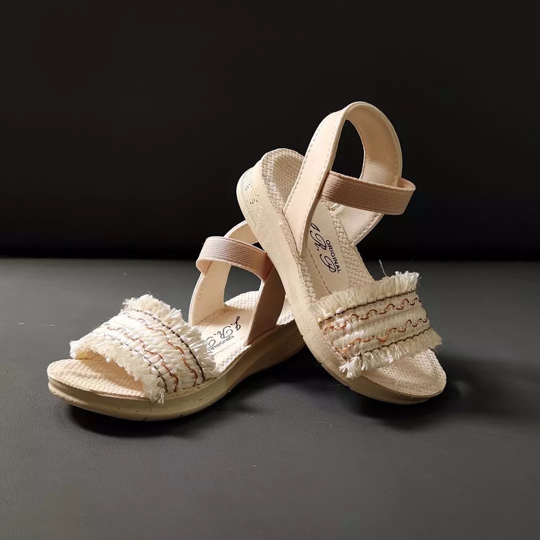 کفش صندل بچگانه دخترانه مدل ساغر