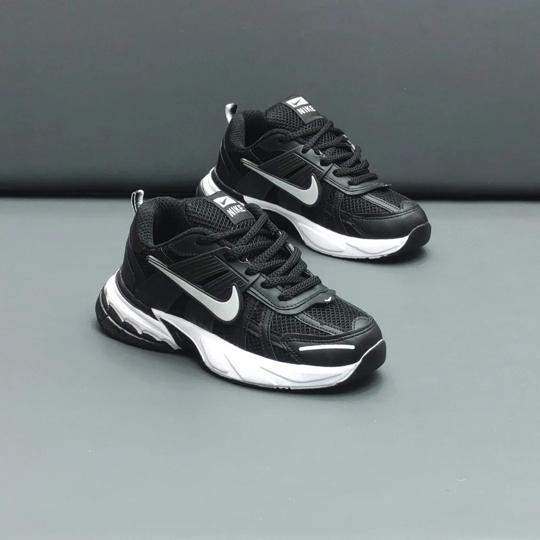 کتونی نایک وی تو کی